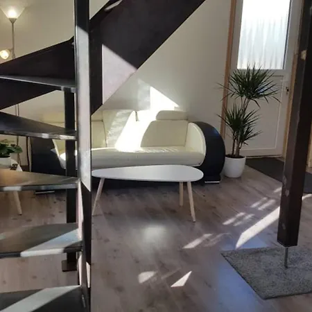 Apartment Entier: Appartement. Modane