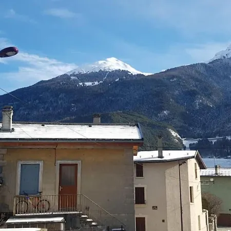 Entier: Appartement. * Modane
